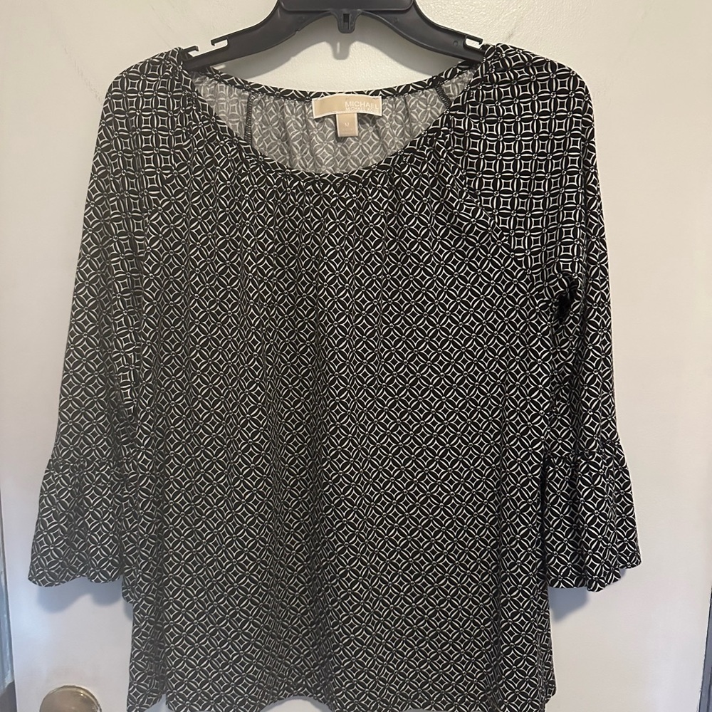 Micheal Kors Women's Black and White Geometric Top